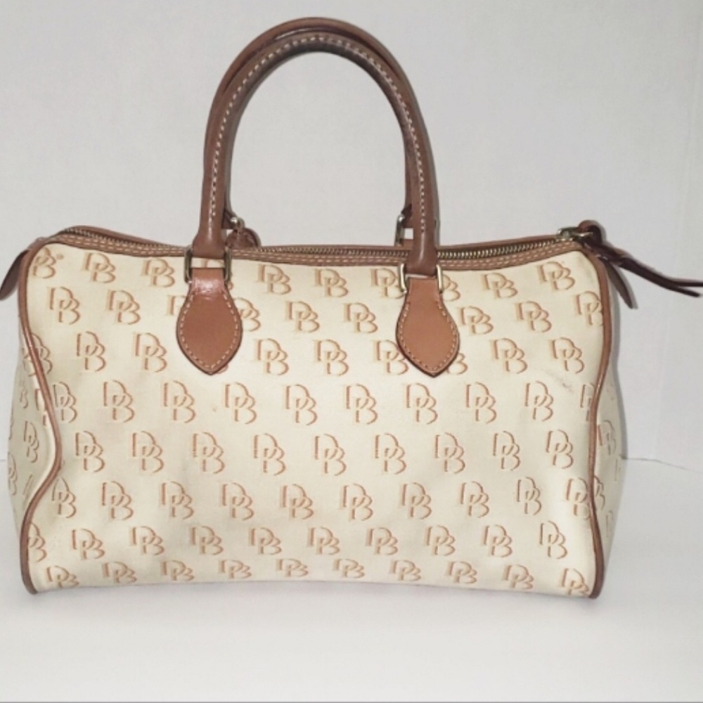 Dooney&Bourke White- Beige Barrel Purse